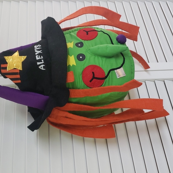 Lillian Vernon TRICK or TREAT Witch Head Candy Bag - Picture 8 of 12